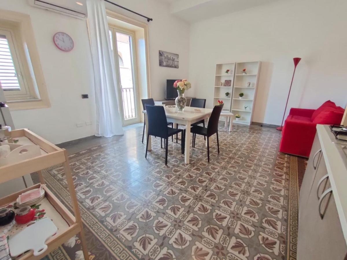 Apartamento Casa Lia Al Centro Di Palermo Exterior foto